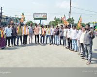 సీఎం వ్యాఖ్యలను ఖండిస్తూ బీజేపీ నిరసన.