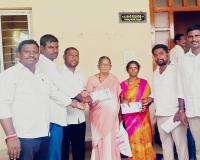 పేద కుటుంబాలకు కాంగ్రెస్ ప్రభుత్వం అండ.