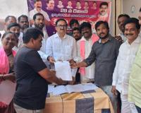 ఎమ్మెల్సీ ఓటర్ల నమోదును ప్రతి ఒక్కరూ సద్వినియోగం చేసుకోవాలి.