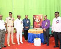విద్యార్థులు క్రమశిక్షణతో లక్ష్య సాధన దిశగా ముందుకు సాగాలి.