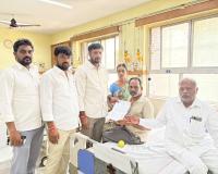ఆపదలో నేనున్నానంటూ.. వెంకటేశ్వర్లుకు రూ.2 లక్షల ఎల్‌ఓసీ