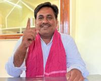 విద్యుత్ భారం మోపొద్దు.. సామాన్యుడిని ఆదుకోవాలి!