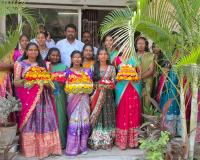 ఏకేవీఆర్ కళాశాలలో ఘనంగా ముందస్తు బతుకమ్మ సంబరాలు.
