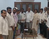 పేద ఆదివాసీ బిడ్డ చదువుకు కేటీఆర్ భరోసా!