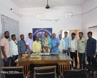 నూతన ఎస్‌ఐ దూదిమెట్ల నరేష్‌కు మీడియా పాయింట్ ప్రతినిధుల శుభాకాంక్షలు.