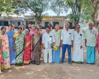 260 మంది పేదల పొట్టకొట్టి.. పెట్రోల్ బంక్ నిర్మిస్తారా?