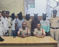 అప్పు డబ్బుల వివాదం.. కత్తులతో దాడి!