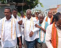 దశాబ్దాల సాంప్రదాయం... బూర్ల వంశస్తుల ఆనవాయితీ.
