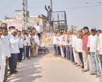 పండుగ సాయన్న, కొమరం భీమ్‌కు యువజన కాంగ్రెస్ ఘన నివాళి.