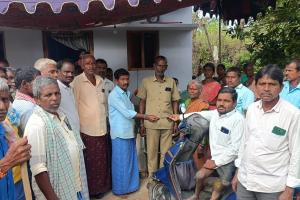 మృతుని కుటుంబానికి మేఘన్న చేయూత