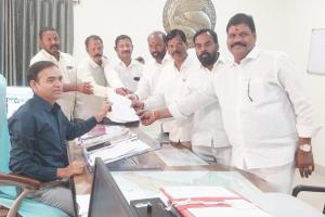 చర్లపల్లి డివిజన్ మార్పులపై కాప్రా సర్కిల్ డీసీకి వినతి