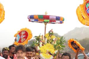 మాఘ పౌర్ణమి సందర్భంగా హేమాద్రి వెంకటేశ్వర స్వామి గిరి ప్రదక్షిణ 