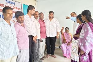 మల్లాపూర్‌లో ఉచిత కంటి పరీక్షా శిబిరం ప్రారంభం