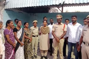 డ్రగ్స్‌పై ఎల్కతుర్తి పోలీసుల అవగాహన యుద్ధం.