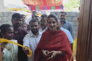 ఇందిరమ్మ ఇంటి గృహప్రవేశం, వివాహ వేడుకలో పాల్గొన్న చైర్‌పర్సన్ సుహాసిని మనోజ్ రావు.