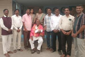కవి కందూరు నారాయణరెడ్డికి ఘన సన్మానం.