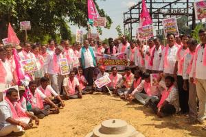 రైతులకు కరెంట్‌ ఇవ్వడంలో కాంగ్రెస్‌ ప్రభుత్వం విఫలం.
