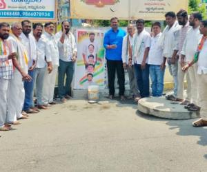 పాలాభిషేకాలతో కృతజ్ఞతలు.. రూ.45 కోట్ల ప్రాజెక్టుపై కాంగ్రెస్ శ్రేణుల సంబరాలు.