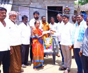 బాధితులకు కొండంత అండగా పీఎస్ఆర్ ఛారిటబుల్ ట్రస్ట్.